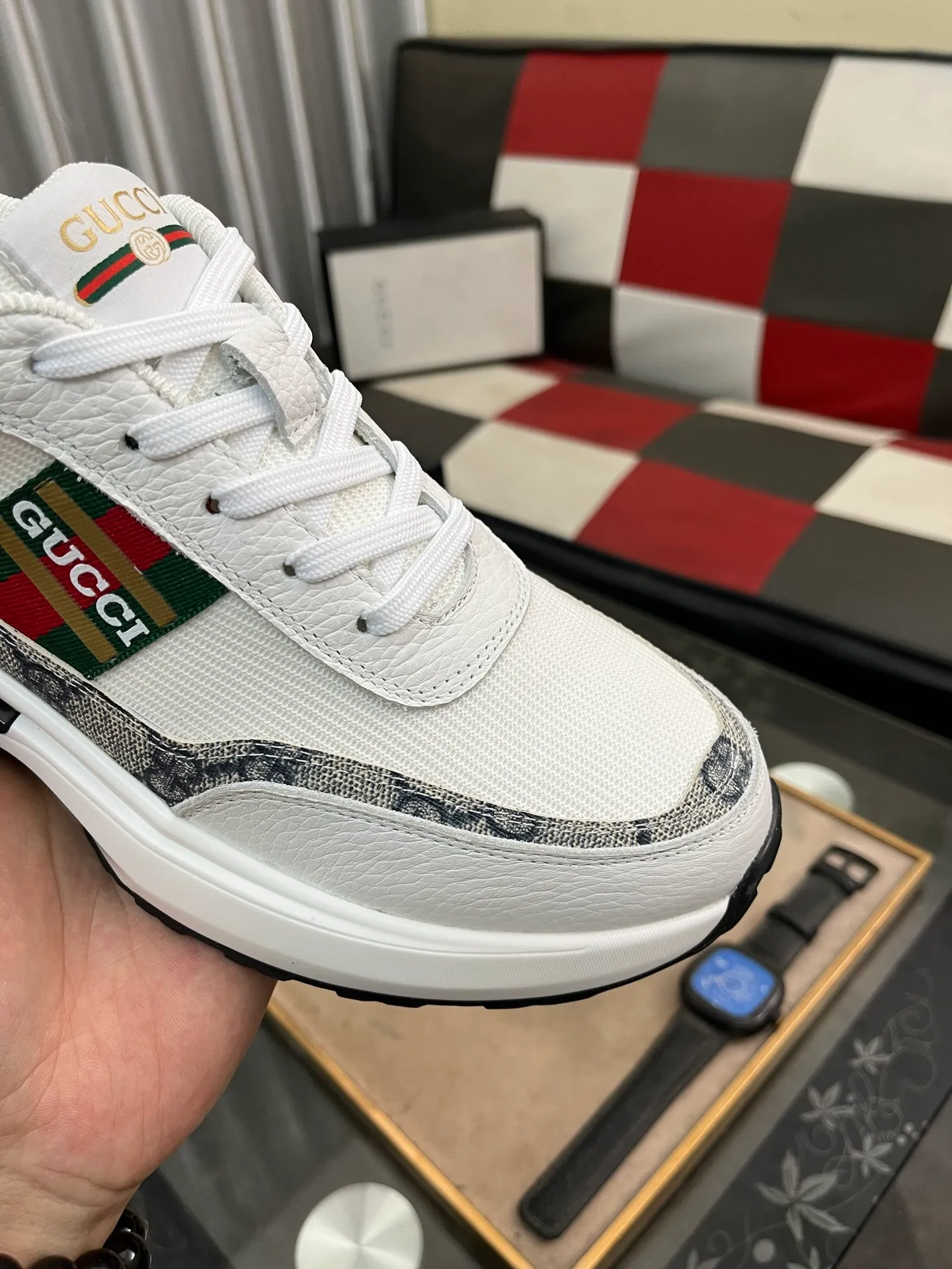 Men's Men's Shoes💰458⌚️⌚️[GUCCI] Gucci men's casual shoes are absolutely popular🔥The ultimate matching item for trendy men! The charm of super texture is unstoppable. This is the main recommendation. The upper is made of high-quality cowhide, with pig lining feet and wear-resistant rubber sole. It is noble and elegant! Extremely comfortable🎁🎁You can be as handsome as you want💪 Size 38-44! 2️⃣colors available